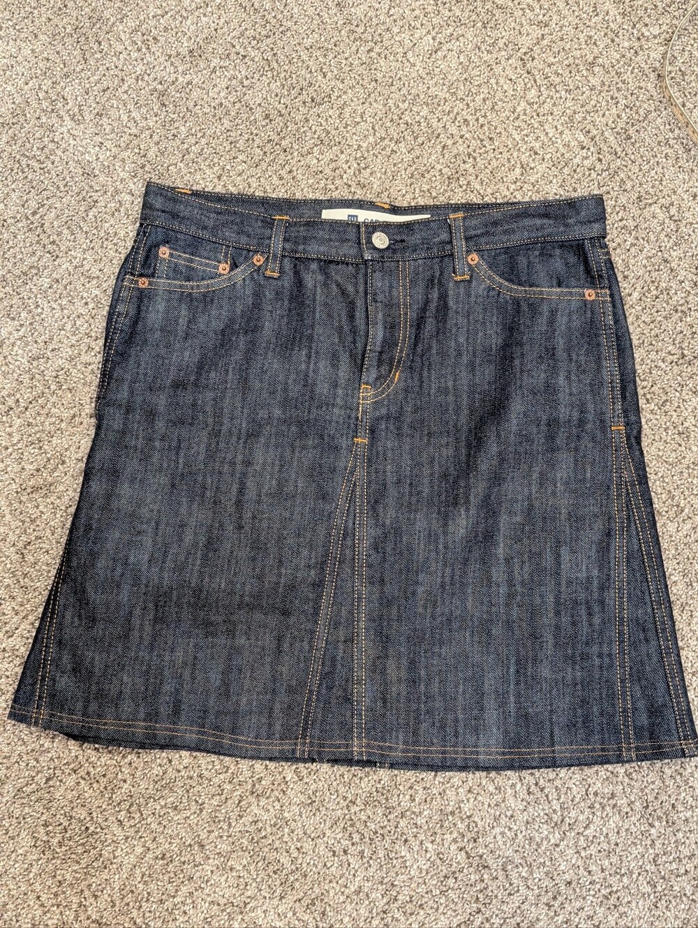 Size 8 Gap Jean Skirt